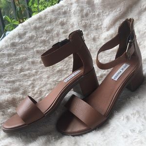 Steve Madden Brown Leather Block Heel Sandals